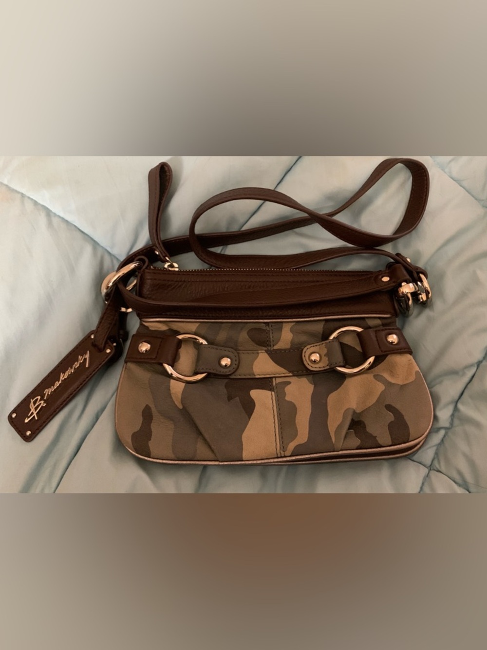 B makowsky Camouflage Shoulder Bag in Brown and Olive